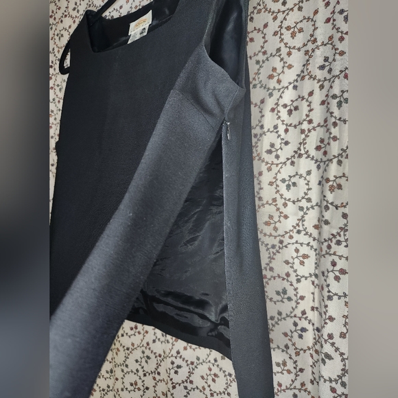 Black Talbots Square Neckline Zip-Up Side Top - Picture 4 of 6